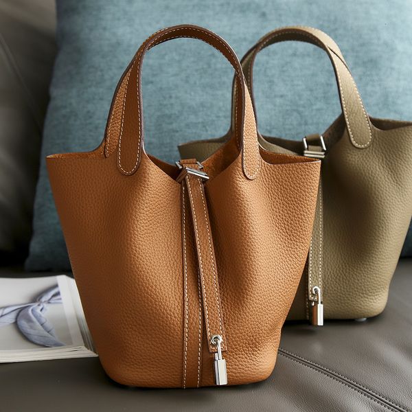 the food basket that stars are carrying
the food basket that stars are carrying