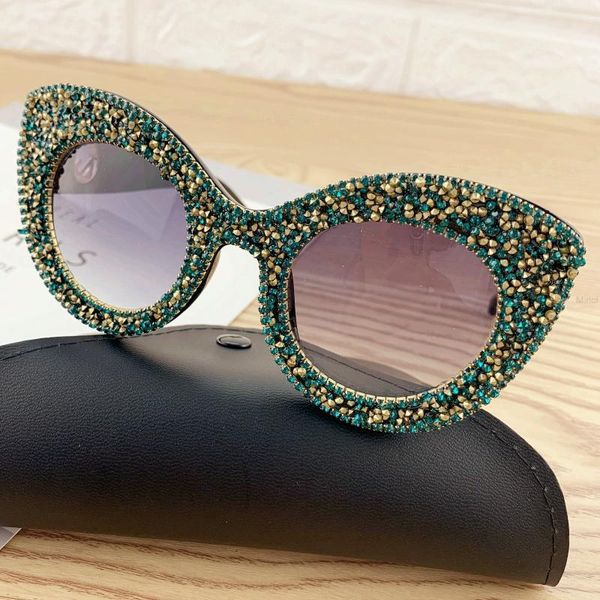 sunglasses fashion diamond women designer cat transparent frame vintage shades fml, White;black
sunglasses fashion diamond women designer cat transparent frame vintage shades fml, White;black