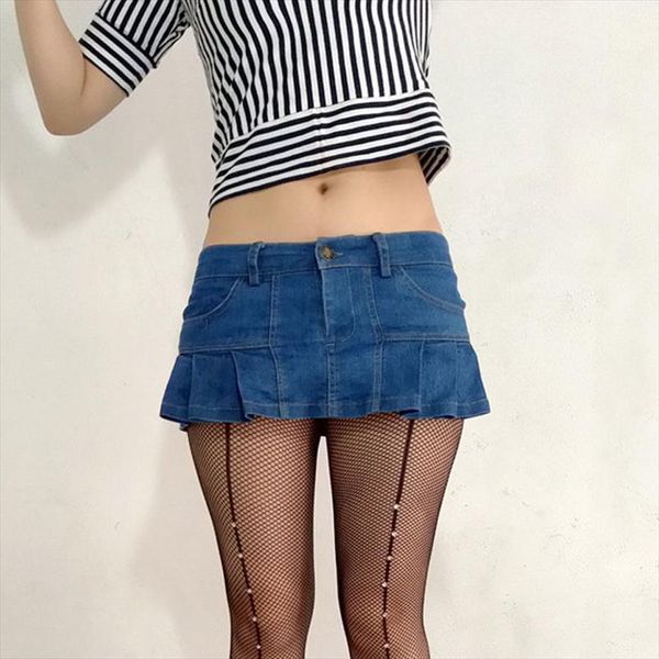 women plus size pleated micro mini jeans skirt pocket stage dance skirt low rise waist vintagetutu flounced denim f55, Black
women plus size pleated micro mini jeans skirt pocket stage dance skirt low rise waist vintagetutu flounced denim f55, Black
