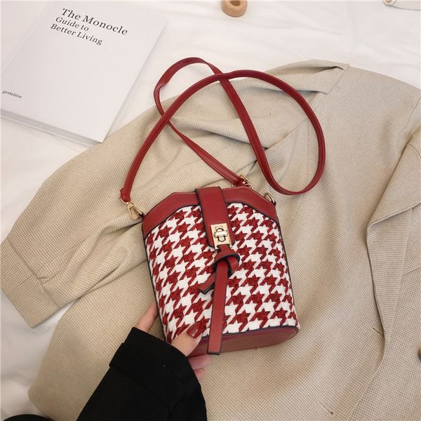 net cross bucket red small for women 2020 new fashion personalized fabric bucket bag popular women's korean cross messenger bag meecr
net cross bucket red small for women 2020 new fashion personalized fabric bucket bag popular women's korean cross messenger bag meecr