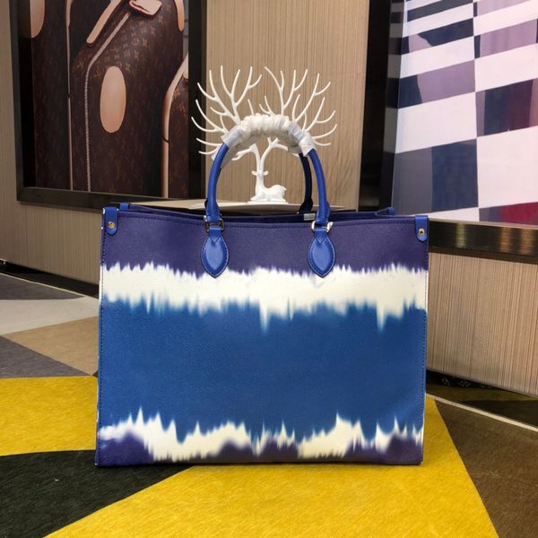 onthego shoulder bags women fashion handbags large duplex printing different style designer classic crossbody bag two size
onthego shoulder bags women fashion handbags large duplex printing different style designer classic crossbody bag two size