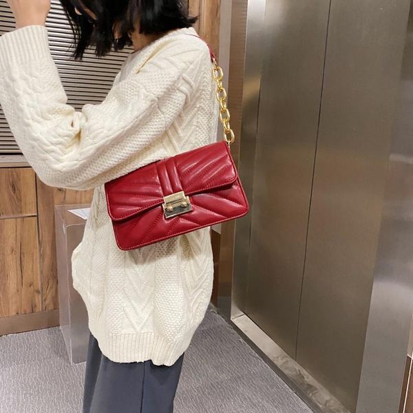 cross body luxury handbags fashion women pu leather messenger shoulder flap bag designer female crossbody lock black handbag
cross body luxury handbags fashion women pu leather messenger shoulder flap bag designer female crossbody lock black handbag