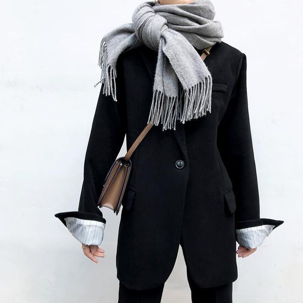 women's suits & blazers plus size 2xl2021 winter fashion black woolen blazer women loose one button warm suit jacket1, White;black
women's suits & blazers plus size 2xl2021 winter fashion black woolen blazer women loose one button warm suit jacket1, White;black