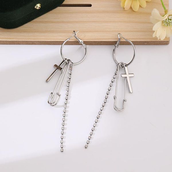 stud xialuoke hip-hop rock punk metal round cross earrings for women fashion retro crystal chain tassel jewelry er8, Golden;silver
stud xialuoke hip-hop rock punk metal round cross earrings for women fashion retro crystal chain tassel jewelry er8, Golden;silver