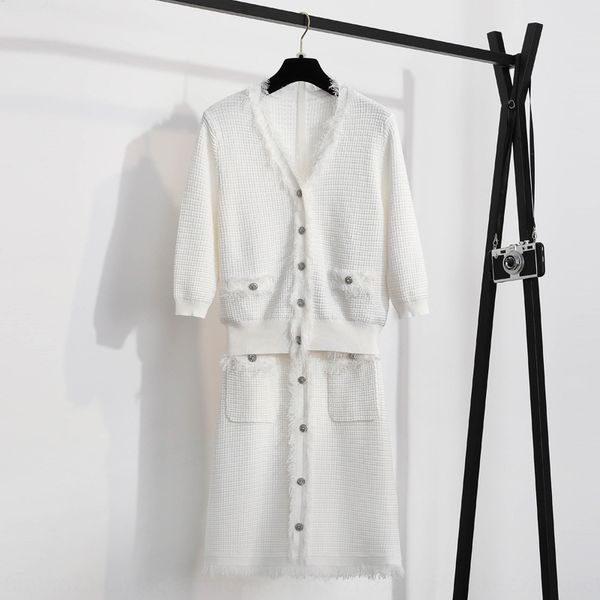 2020 new women's suit fashion tassel long half half sweater skirt sleeve sweater two piece skirt set 0mf2e, Gray
2020 new women's suit fashion tassel long half half sweater skirt sleeve sweater two piece skirt set 0mf2e, Gray