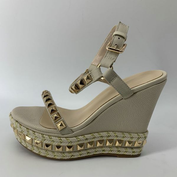 2021 luxury genuine gold leather see rivets sandals high heels woman straw shoes nuz8, Black