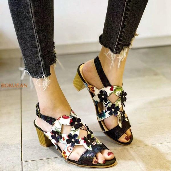 sandals 2021 summer fashion women flowers print peep toe casual ladies female buckle strap pu leather footwear, Black
sandals 2021 summer fashion women flowers print peep toe casual ladies female buckle strap pu leather footwear, Black