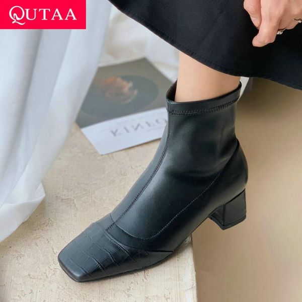 qutaa 2021 ankle boots cow leather square middle heel concise women shoes square toe zipper autumn winter short boots size 34-39, Black
qutaa 2021 ankle boots cow leather square middle heel concise women shoes square toe zipper autumn winter short boots size 34-39, Black