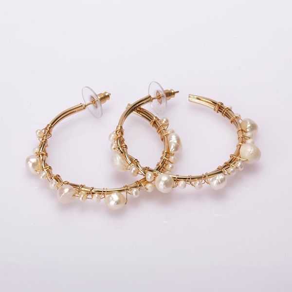 5 Pairs/lot Natural White Freshwater Pearl Gold Wire-wrapped Vine Charm Big Hoop Earrings Daily Jewelry For Woman1, Golden;silver
5 Pairs/lot Natural White Freshwater Pearl Gold Wire-wrapped Vine Charm Big Hoop Earrings Daily Jewelry For Woman1, Golden;silver