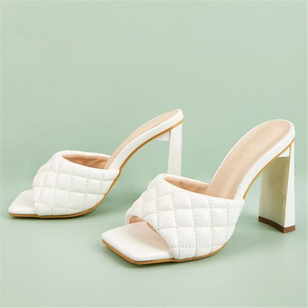 2021 new summer diamond leather plaza toe open fashion toed ten inches high square heels dress party mulatto women bid5, Black
2021 new summer diamond leather plaza toe open fashion toed ten inches high square heels dress party mulatto women bid5, Black
