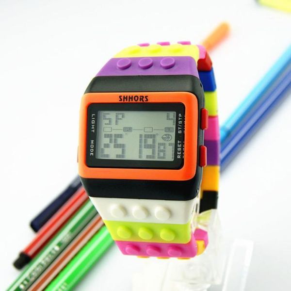 luxury wristwatch colorful digital wrist watch outdoor sports life waterproof 2020 f7031, Slivery;brown
luxury wristwatch colorful digital wrist watch outdoor sports life waterproof 2020 f7031, Slivery;brown