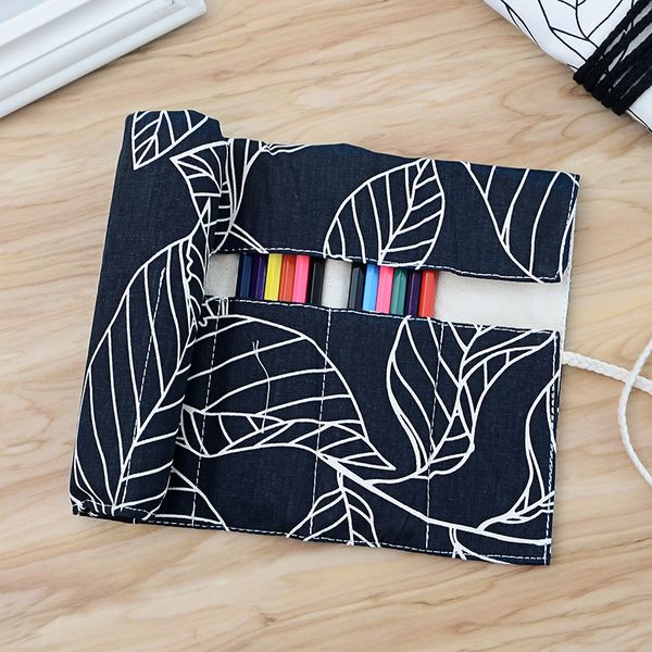 Creative Leaf Cotton Fabric Colored Pencil Case Bag Large Capacity 36 Holes Black White Drawing Pen Brush Roller Pouch
Creative Leaf Cotton Fabric Colored Pencil Case Bag Large Capacity 36 Holes Black White Drawing Pen Brush Roller Pouch