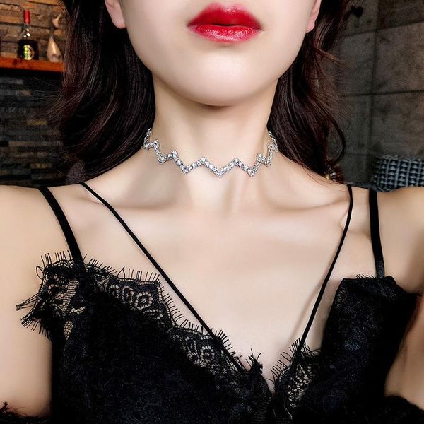 chokers tenande luxurious silver color geometric patterns wave crystal choker necklaces for women simple style valentine's day jewelry, Golden;silver
chokers tenande luxurious silver color geometric patterns wave crystal choker necklaces for women simple style valentine's day jewelry, Golden;silver