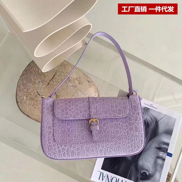 new underarm accordion purple crocodile leather one shoulder portable small square bag female
new underarm accordion purple crocodile leather one shoulder portable small square bag female