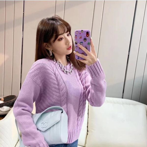 european and american fashion trend 2020 autumn/winter loose big yards lovely lavender sweater with letters jacquard for both women, White;black
european and american fashion trend 2020 autumn/winter loose big yards lovely lavender sweater with letters jacquard for both women, White;black