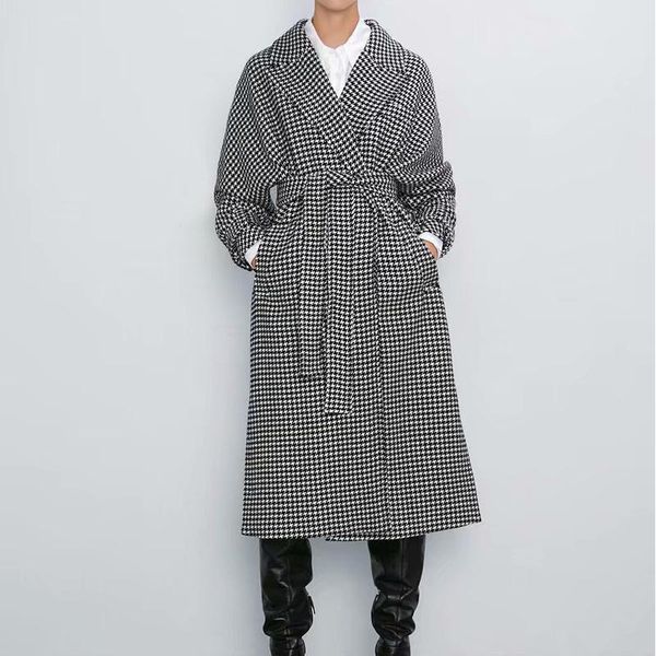 tfmln 2020 vintage plaid woolen with belt long winter thicken warm coat jacket blazer turn down collar female outwear xd32, Black
tfmln 2020 vintage plaid woolen with belt long winter thicken warm coat jacket blazer turn down collar female outwear xd32, Black
