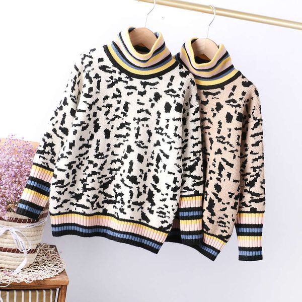 fashion leopard jacquard girl's high neck thickened sweater winter 2020 children's color matching t-shirt, Blue
fashion leopard jacquard girl's high neck thickened sweater winter 2020 children's color matching t-shirt, Blue