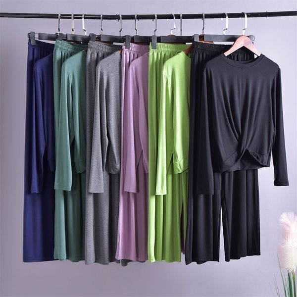 new women suits female modal round neck long-sleeved two-piece set wide leg pants casual suit yogaclothing 2 pieces set 201110, White
new women suits female modal round neck long-sleeved two-piece set wide leg pants casual suit yogaclothing 2 pieces set 201110, White