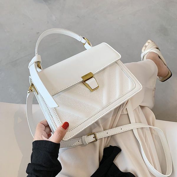 black v-line crossbody bags for women 2021 small handbag small bag pu leather hand bag ladies designer
black v-line crossbody bags for women 2021 small handbag small bag pu leather hand bag ladies designer