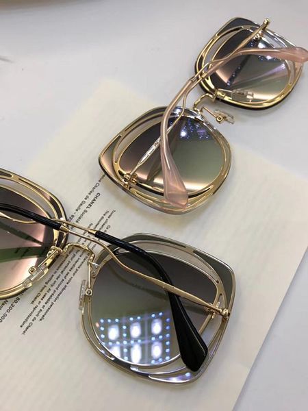2020 smu 54 sunglasses women popular fashion square frame sunglass crystal metarial fashion women style come with case, White;black
2020 smu 54 sunglasses women popular fashion square frame sunglass crystal metarial fashion women style come with case, White;black