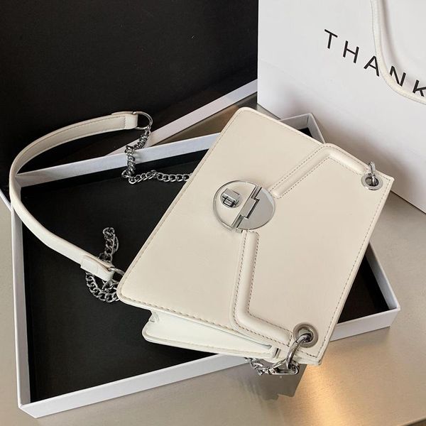 cross body solid color flip crossbody bag 2021 fashion high-quality pu leather women's designer handbag chain shoulder messenger
cross body solid color flip crossbody bag 2021 fashion high-quality pu leather women's designer handbag chain shoulder messenger