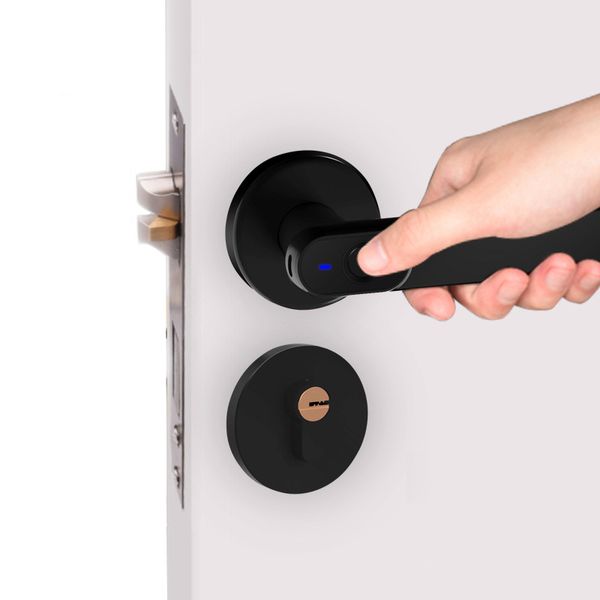 zinc alloy material fingerprint lock electric biometric door lock with mechanical key 20 users handle lock
zinc alloy material fingerprint lock electric biometric door lock with mechanical key 20 users handle lock