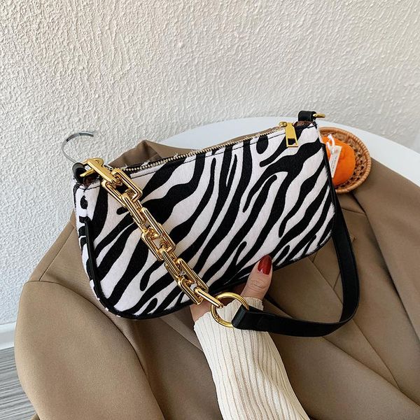 fashion small baguette bags for women 2020 luxury handbags women bags designer chains shoulder messenger
fashion small baguette bags for women 2020 luxury handbags women bags designer chains shoulder messenger