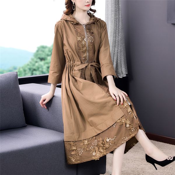 2020 new fashion plus size mid-length trench coat mother spring autumn middle-aged 3/4 sleeve hooded women's g550, Tan;black
2020 new fashion plus size mid-length trench coat mother spring autumn middle-aged 3/4 sleeve hooded women's g550, Tan;black