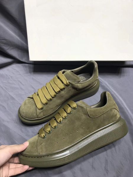 2020 suedue green grey cream italy shoes oversize shoes fashion height increase casual shoes paris fashion men women sneakers size 36-45, Black
2020 suedue green grey cream italy shoes oversize shoes fashion height increase casual shoes paris fashion men women sneakers size 36-45, Black