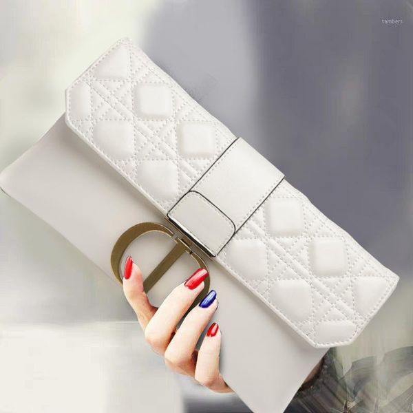 r clutch bag women's fashion messenger bag elegant dinner party clutch celebrity briefcase kraft paper envelope handbag1
r clutch bag women's fashion messenger bag elegant dinner party clutch celebrity briefcase kraft paper envelope handbag1
