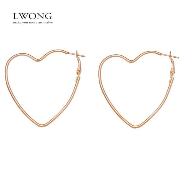 lwong 2021 selling gold silver color hollow out heart hoop earrings for women simple large hoops minimalist earrings aros, Golden;silver
lwong 2021 selling gold silver color hollow out heart hoop earrings for women simple large hoops minimalist earrings aros, Golden;silver