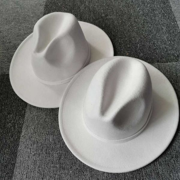 trend outer white inner red patchwork women artificial wool felt jazz fedora hats ladies flat brim panama trilby party hat 60 cm, Blue;gray
trend outer white inner red patchwork women artificial wool felt jazz fedora hats ladies flat brim panama trilby party hat 60 cm, Blue;gray