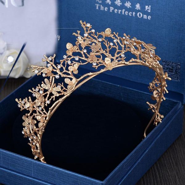 new trendy vintage gold flower bridal crown rhinestone tiaras for women wedding hair accessories wholesale, Golden;silver
new trendy vintage gold flower bridal crown rhinestone tiaras for women wedding hair accessories wholesale, Golden;silver