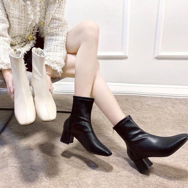 boots women new 2020 shoes woman winter shoes low heels booties booties ladies round toe autumn rubber rock mid calf, Black
boots women new 2020 shoes woman winter shoes low heels booties booties ladies round toe autumn rubber rock mid calf, Black
