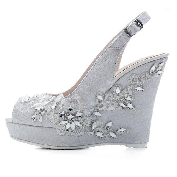 mkkhou fashion sandals women 2021 new summer fishmouth lace rhinestone wedgewomen high heels wedding shoes women1, Black
mkkhou fashion sandals women 2021 new summer fishmouth lace rhinestone wedgewomen high heels wedding shoes women1, Black