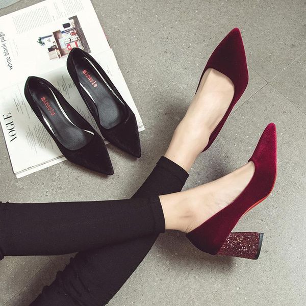 new european and american style pointed shallow single shoes women's suede thick heel simple and easy to match sequin high heels, Black
new european and american style pointed shallow single shoes women's suede thick heel simple and easy to match sequin high heels, Black
