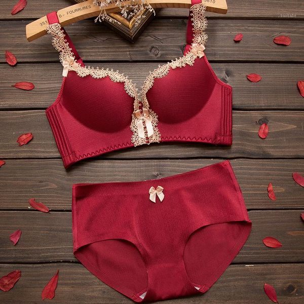 beauwear thin cup full lace breathable push up bra women underwear brassiere lingerie bralette comfort no rims bra1, Red;black
beauwear thin cup full lace breathable push up bra women underwear brassiere lingerie bralette comfort no rims bra1, Red;black