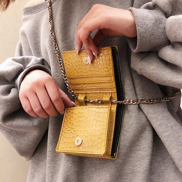 bags for women mini handbags new korean version of the wild chic chain foreign air shoulder fashion crocodile pattern bag
bags for women mini handbags new korean version of the wild chic chain foreign air shoulder fashion crocodile pattern bag