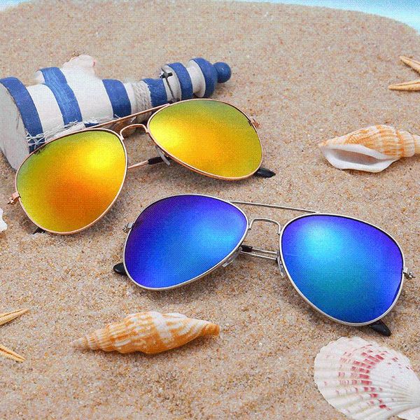 sunglasses brand design vintage metal frame pilot women men retro lens gradient sun glasses for female lunette de soleil femme, White;black
sunglasses brand design vintage metal frame pilot women men retro lens gradient sun glasses for female lunette de soleil femme, White;black