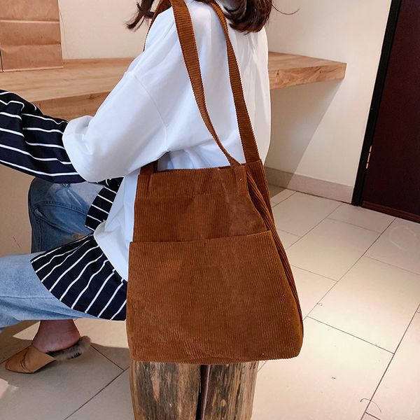 simple versatile literature and art large capacity bag small fresh canvas bags women's single shoulder korean velvety tote handbag
simple versatile literature and art large capacity bag small fresh canvas bags women's single shoulder korean velvety tote handbag