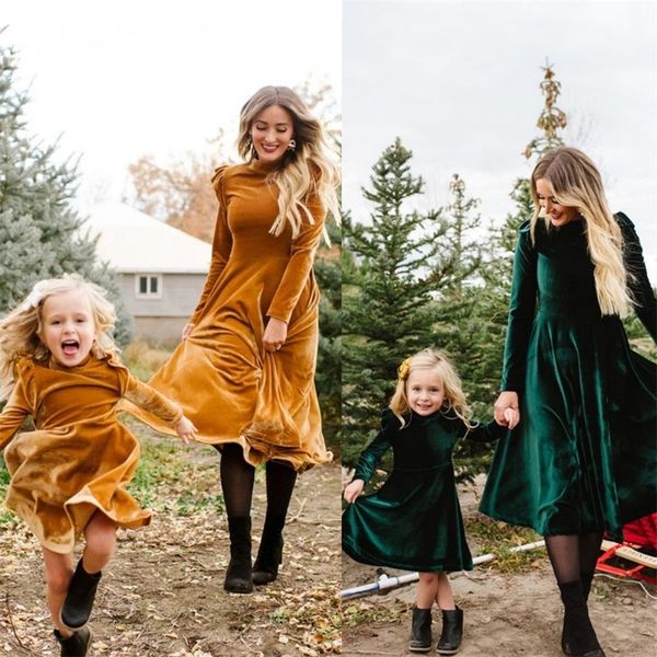 autumn winter mom daughter velvet dress parent-child clothing fashion long sleeve ruffled family party dress y200713, Blue
autumn winter mom daughter velvet dress parent-child clothing fashion long sleeve ruffled family party dress y200713, Blue