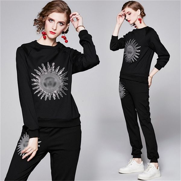 european women's station woman's and luxury spangled piece embroidered two pieces hoodies + pants ckkr, White
european women's station woman's and luxury spangled piece embroidered two pieces hoodies + pants ckkr, White