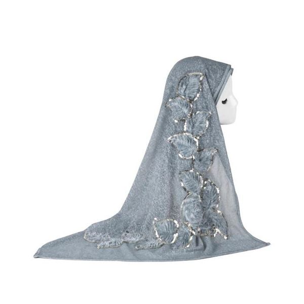 2021 lady scarf thin cotton hijabs women leaves cashmere design summerand autumn bufanda, Blue;gray
2021 lady scarf thin cotton hijabs women leaves cashmere design summerand autumn bufanda, Blue;gray