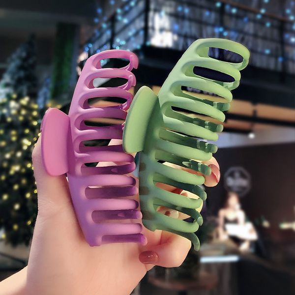 internet celebrity large bath hair clamp hairpin female back head clip hairware country broken hair head clip clip hair accessories fashion, Golden;white
internet celebrity large bath hair clamp hairpin female back head clip hairware country broken hair head clip clip hair accessories fashion, Golden;white