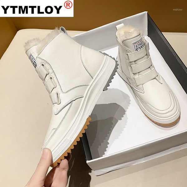 winter warm shoes woman white snow boots high sneakers 2020 winter thick fur lady casual shoes black waterproof ankle boots1
winter warm shoes woman white snow boots high sneakers 2020 winter thick fur lady casual shoes black waterproof ankle boots1