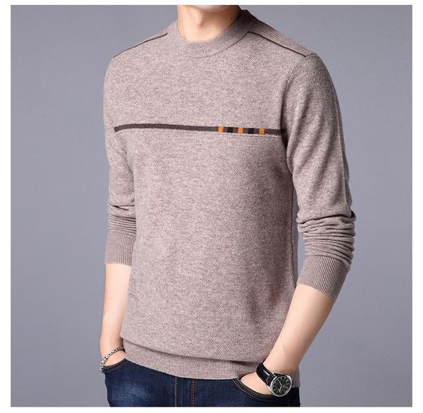 100% wool sweater men's autumn and winter new round neck knitted sweater middle aged trend men's bottom, White;black
100% wool sweater men's autumn and winter new round neck knitted sweater middle aged trend men's bottom, White;black