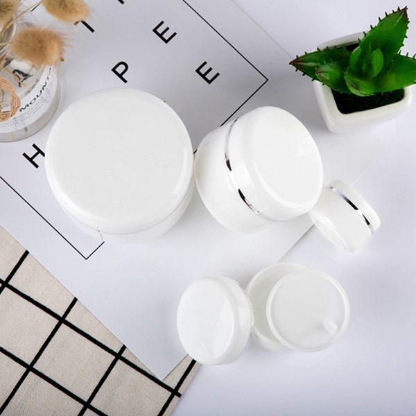 white portable subpackage jars empty cosmetic durable containers eyes face mask cream storage box recyclable 0 9rx f2
white portable subpackage jars empty cosmetic durable containers eyes face mask cream storage box recyclable 0 9rx f2