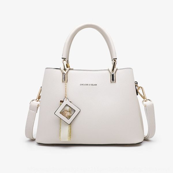 girl 2020 spring and summer tide air versatile women's single bagshoulder shoulder bagmessenger bag versatile portable women's bag
girl 2020 spring and summer tide air versatile women's single bagshoulder shoulder bagmessenger bag versatile portable women's bag
