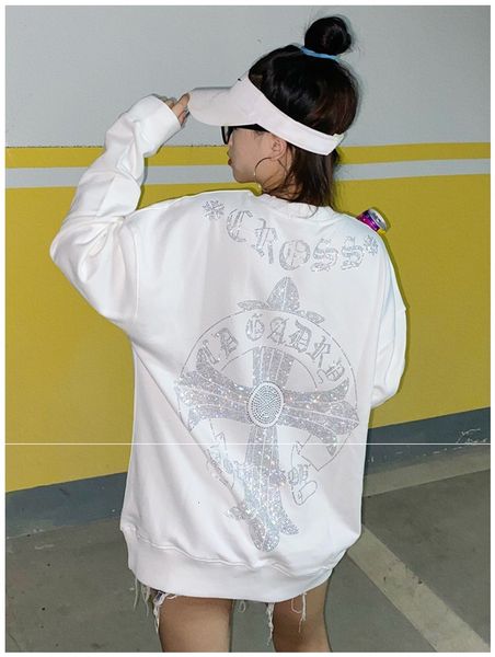 chao brand early autumn men's and women's crosin sanskrit drill big horseshoe big size long sleeve pullover couple's sweater, White
chao brand early autumn men's and women's crosin sanskrit drill big horseshoe big size long sleeve pullover couple's sweater, White