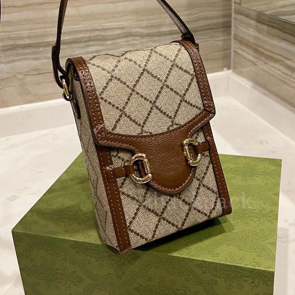 1955 designer bag retro magnet buckle fashion women crossbody handbag quality luxurys lady shoulder purse handbags metallic print leather pu
1955 designer bag retro magnet buckle fashion women crossbody handbag quality luxurys lady shoulder purse handbags metallic print leather pu